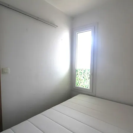 En Frond De דירה קאנט אן רוסיון